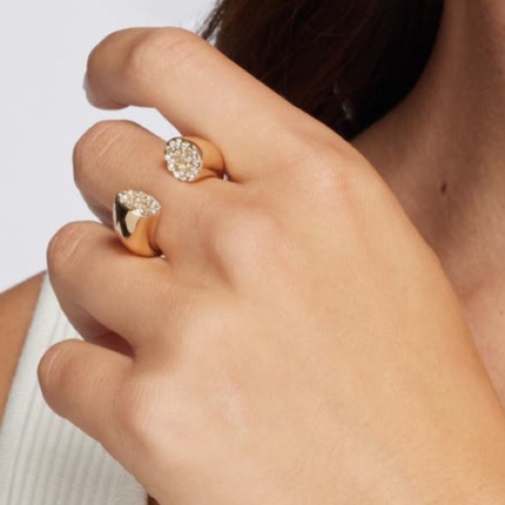 PAVÉ EDGE OPEN GOLD PLATED CRYSTAL RING NEW IN BOX SIZE 8
